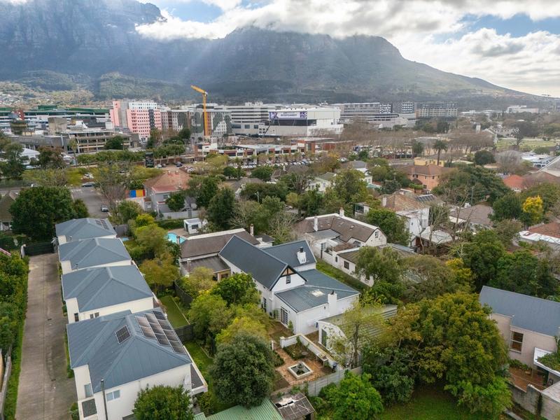4 Bedroom Property for Sale in Claremont Western Cape